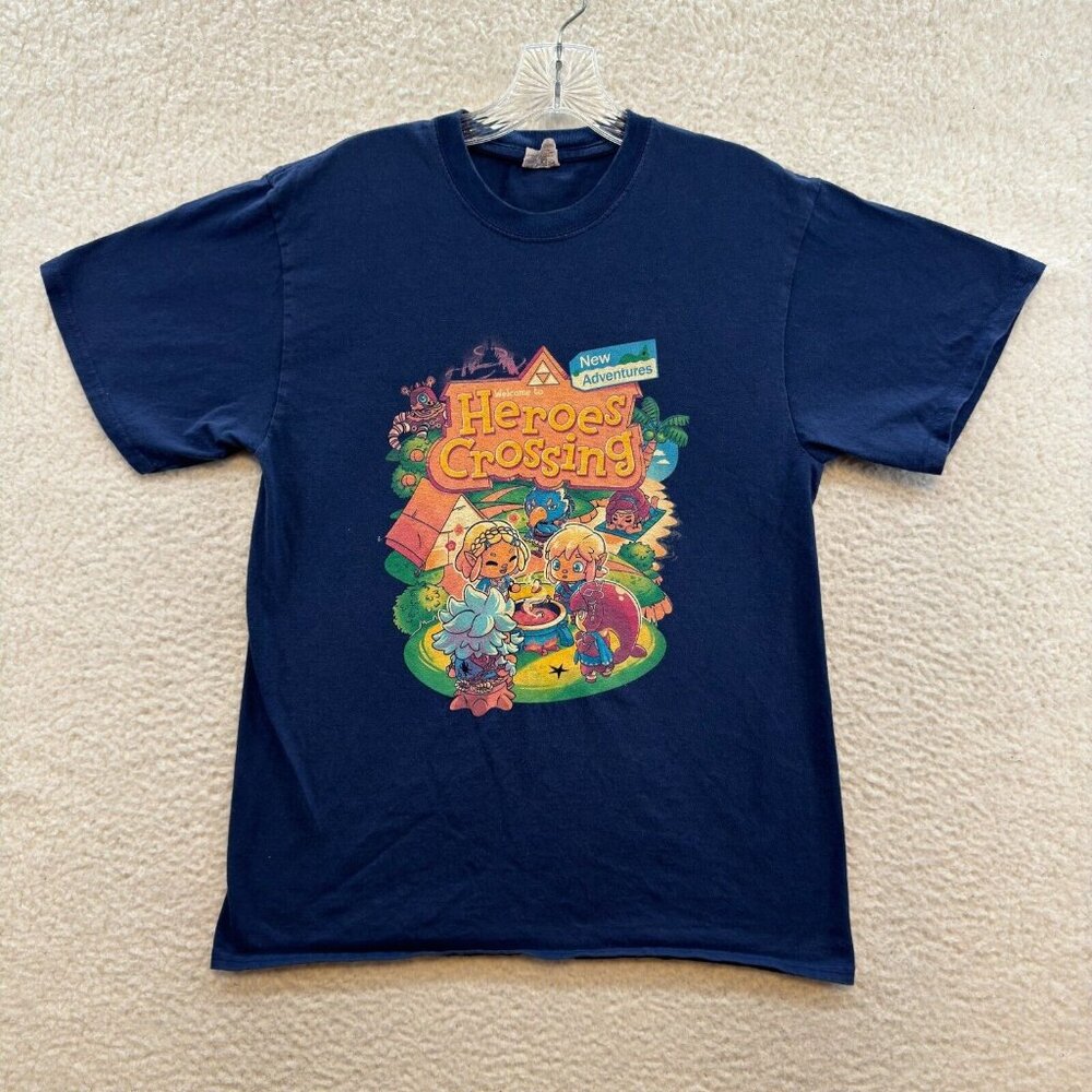 Animal Crossing T-Shirt M Medium Heroes New Adventures Video Games Nintendo